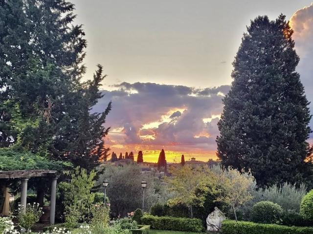 Villa PLURILOCALE in affitto a Firenze Fi
