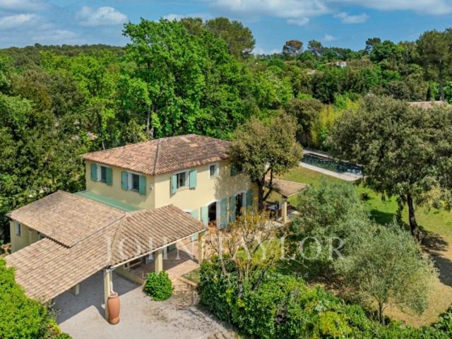Villa provençale au calme absolu