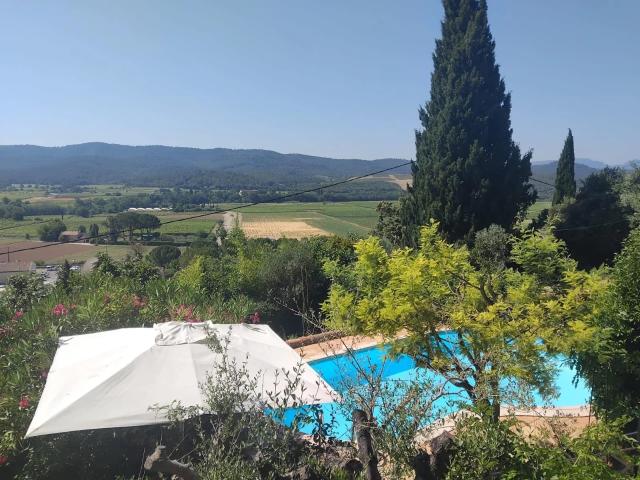 Villa Provençale avec piscine à Montfort sur Argens 144m² Montfort Sur Argens