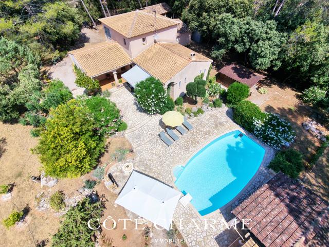 Villa Provençale de charme avec Piscine et pool house