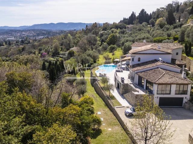 Villa provençale de luxe avec vues panoramiques sur la mer e. 730m² Grasse
