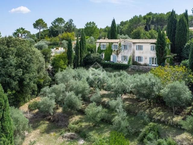 Villa provençale de style bastide