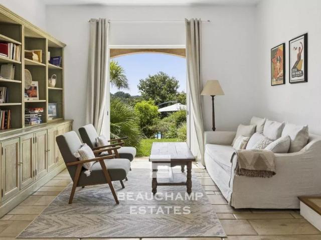 Villa provençale de 5 chambres au coeur d'un domaine privé de Valbonne