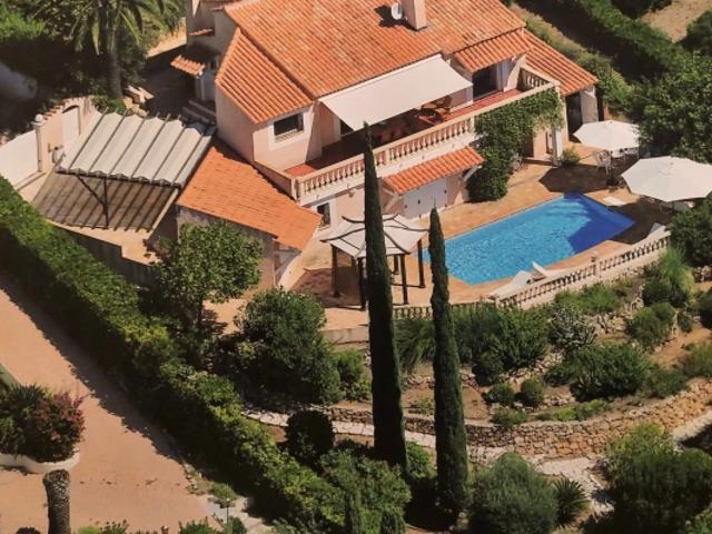 VILLA PROVENCALE MAGNIFIQUE VUE MER
