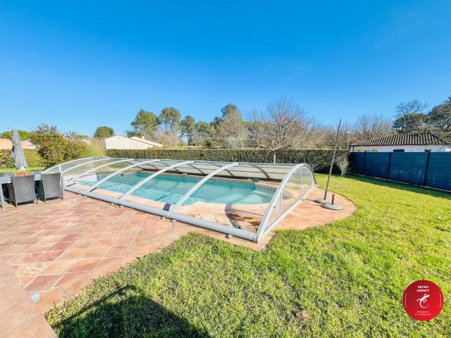 Villa Provencale Aux Volumes Genereux 240m² Trans en Provence