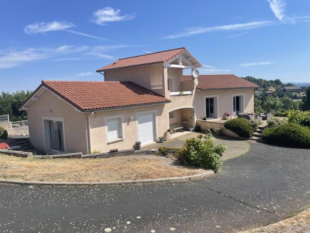 VILLA PROXIMITE DU CENTRE
