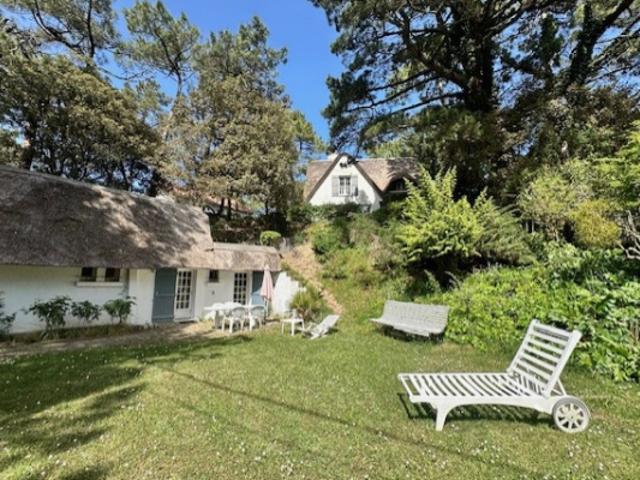 VILLA PROCHE COMMERCES ET PLAGE
