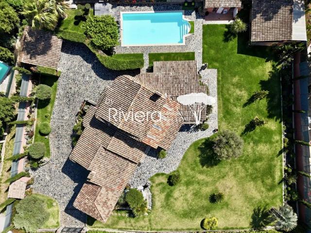 VILLA PRESTIGE PROCHE PLAGE 700m de la plage