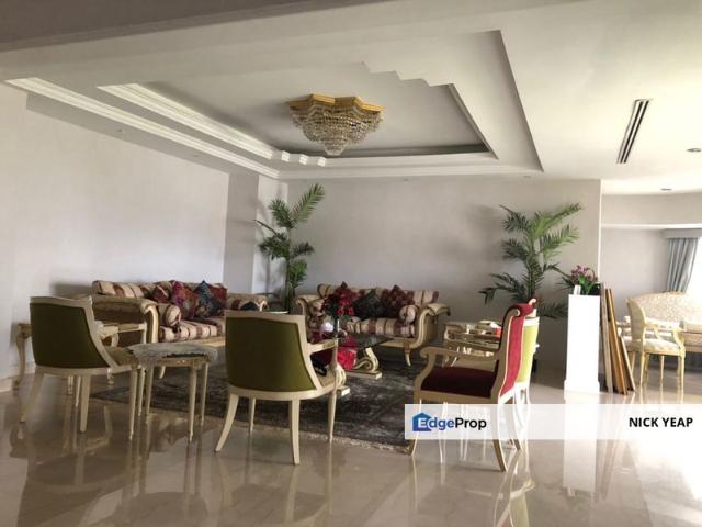 Villa Puteri Condominium