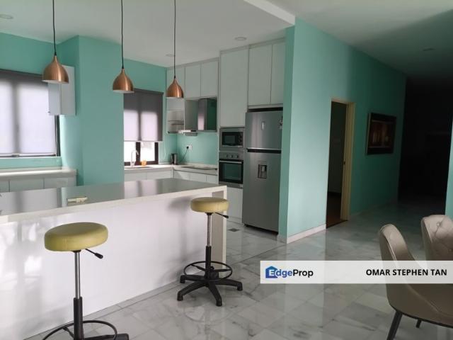 Villa Putra Condominium