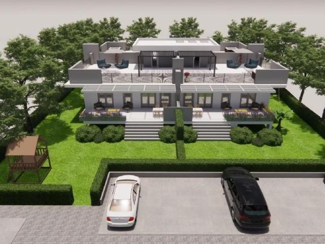 Villa quadrifamiliare in vendita a Massa