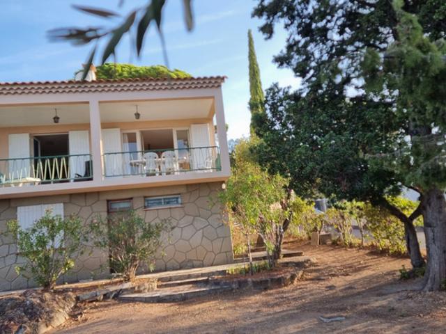 VILLA QUARTIER DU SEMAPHORE SAINTE MAXIME 83