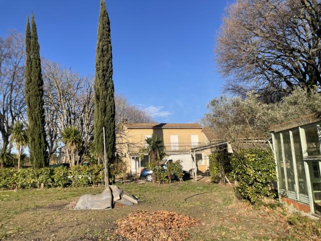 Villa R+1 sur parcelle agricole de 1900 m2