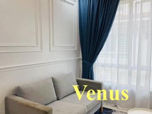 Villa Raintree Park gated extend reno furnish townhouse residence