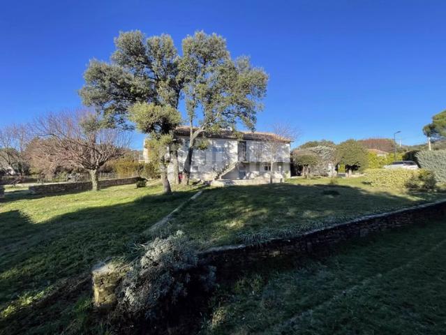 Villa à Taulignan pleine de potentiel