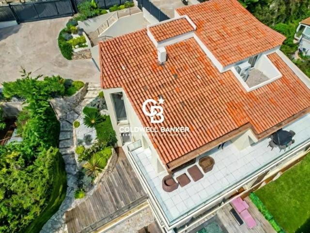 VILLA RENOVEE DE LUXE CALME et VUE MER sur St Jean Cap Ferrat