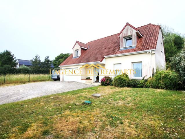 Villa récente aux beaux volumes entre Le Touquet et Montreui