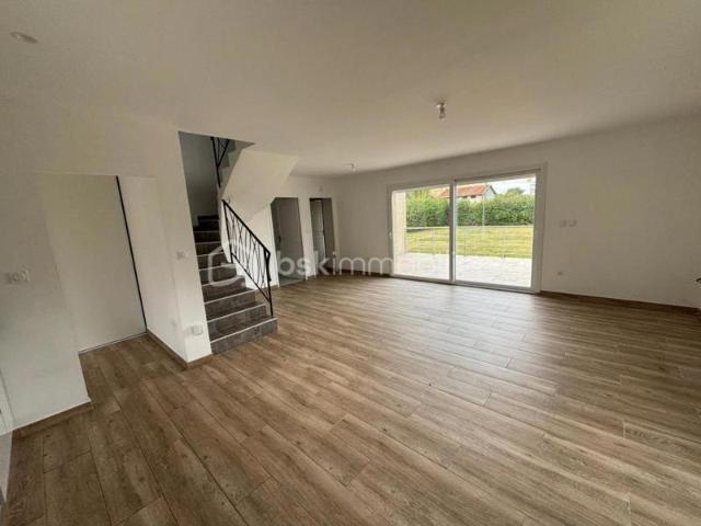 Villa récente avec belles prestations – 105 m² habitables – Terrain 1103 m²