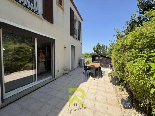 Villa récente avec logement T3 indépendant