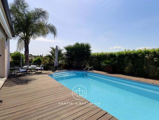 Villa récente avec piscine à vendre Plaine de CUTTOLI