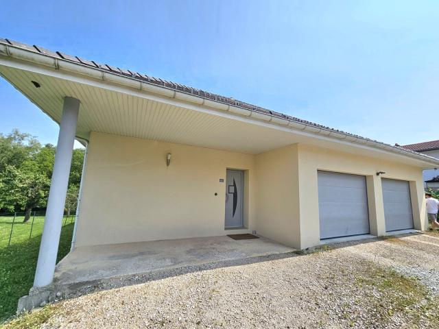 Villa récente semi plain pied 254m2 4 chambres