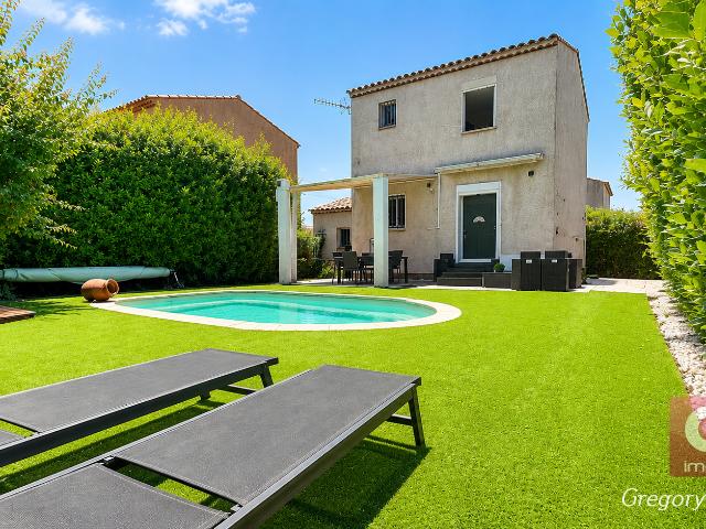 Villa récente 88 m2 Piscine chauffée 3 chambres Sans vis à vis Carnoules