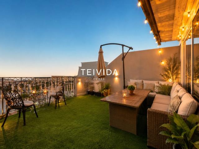 ¡Villa reformada de 6 dormitorios con vistas al mar y terraz. 240m² Adeje