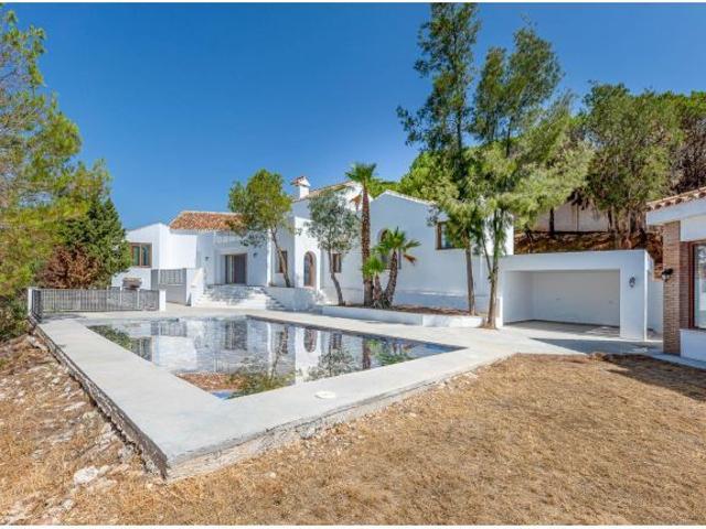 Villa reformada en Valtocado, Mijas