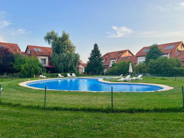 villa | residential complex with swimming pool | pipera area | american school