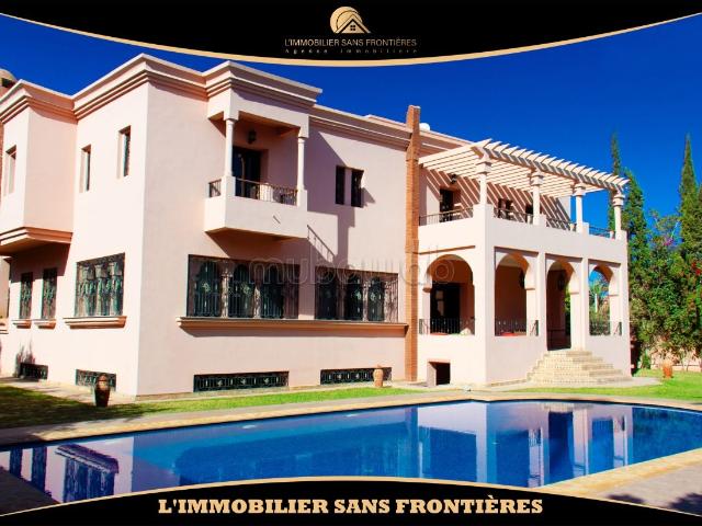 Villa résidentielle à vendre à Targa, 1230 m², Marrakech