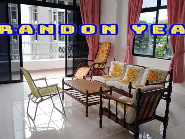 Villa Ria Condominium At Tanjung Bungah Near Dalat School For Rent
