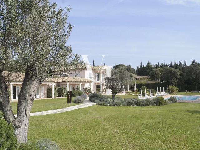 VILLA ROSA