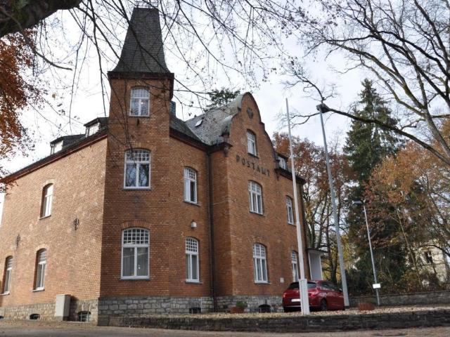 Villa Schoeller Historisches Gebäude mit 7 Einheiten und 30 Parkplätzen!