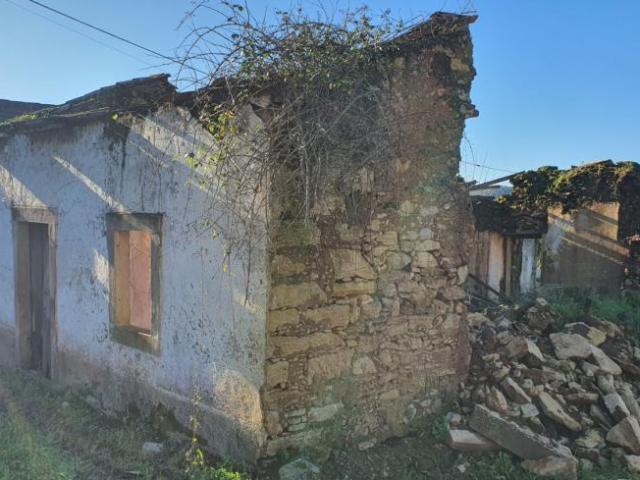 villa Santarém Ferreira do Zêzere 2240 DLS98918375
