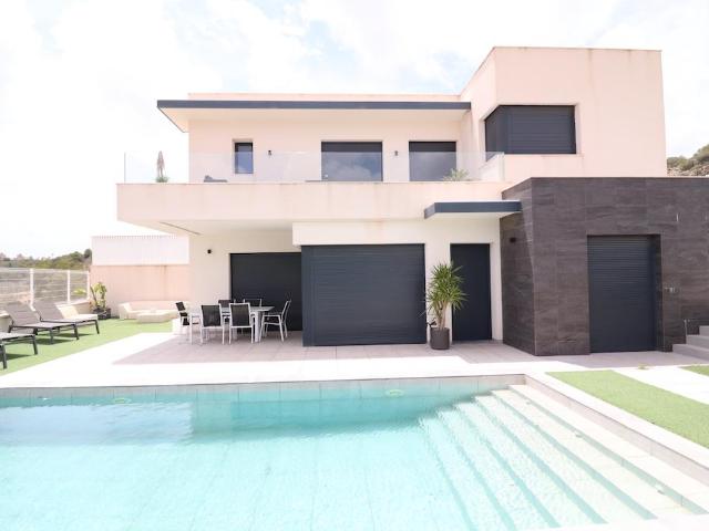 Villa SAN MIGUEL DE SALINAS Alicante 65097069