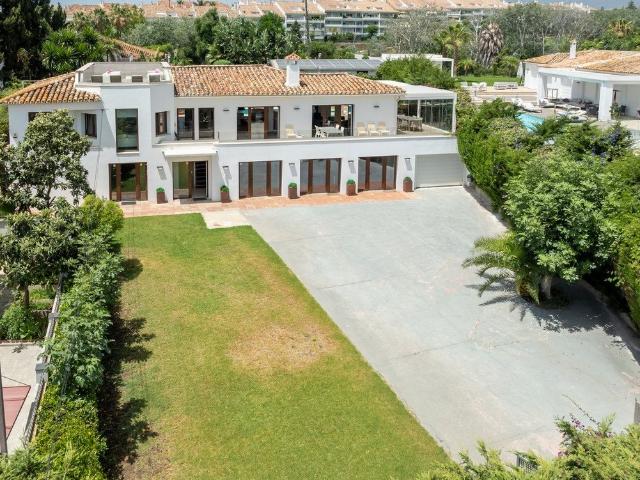 Villa, San Pedro de Alcántara 450m² San Pedro Alcántara