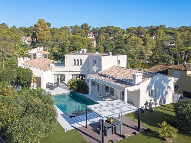 Villa Saint Raphael Valescure Piscine 220m² Saint Raphaël