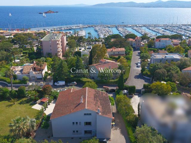 Villa Saint Raphael 9 pièce s 269.57 m2