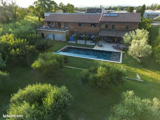 Villa SAINT REMY DE PROVENCE 502,68 m² 14 pièces