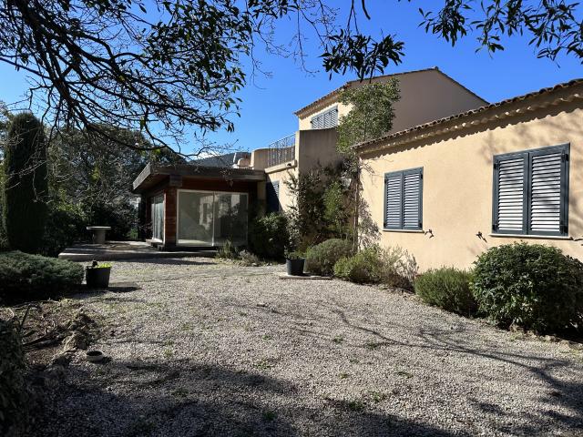 Villa Sainte Maxime domaine du Grand Souleyas