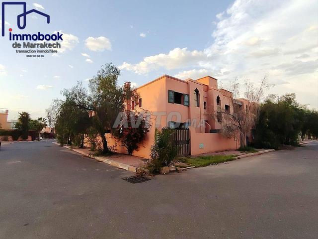 Villa semi fini à vendre