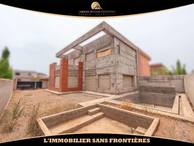 Villa Semi Finie à Vendre – Route de l’Ourika, Golf Akenza Km 6