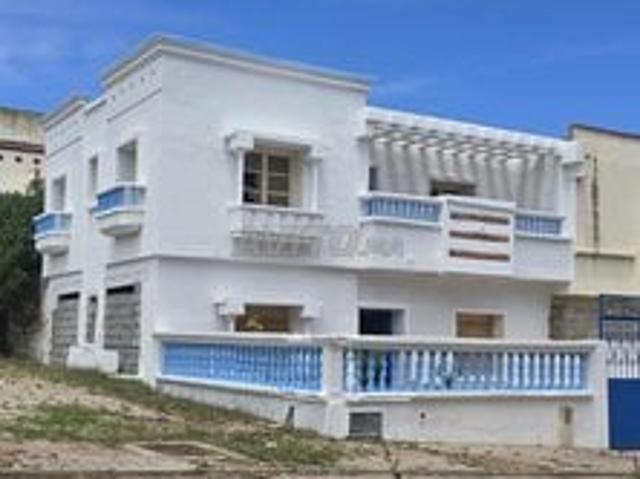 Villa semi finie de 181m² à vendre