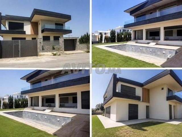Villa semi finie luxueuse à vendre