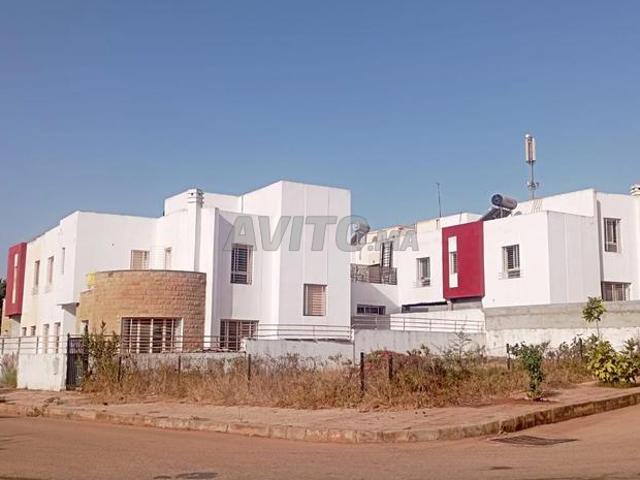 Villa semi finie Rayahin 334m شوكة