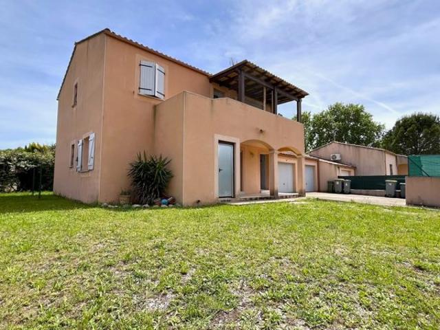 Villa séparée en 2 appartements T4
