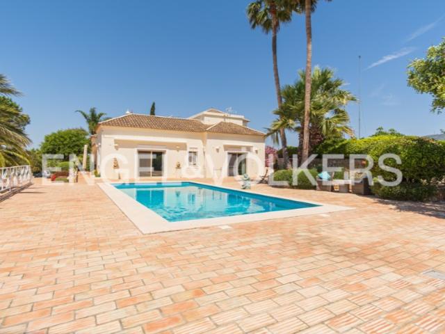 Villa Serenity