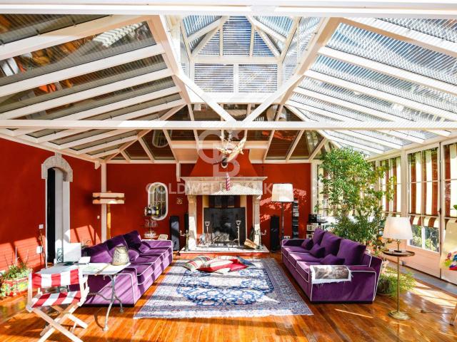 Villa singola di 1200 m2 a Brunate 1200m² Brunate