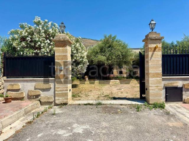 Villa singola in affitto a Terrasini