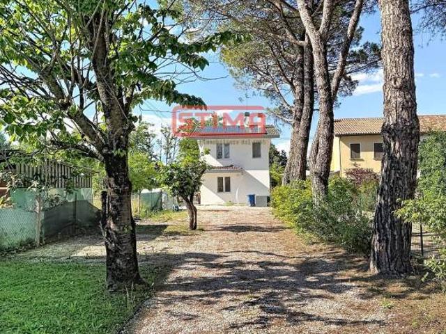Villa singola in affitto a Treviso